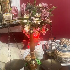 Vintage Brass Scale of Justice Balance Scale With Eagle Topper